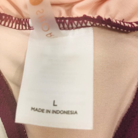 Shade And Shore Women's Sz Large 12-14 Knot Front Crepe Material Bikini Swim Top - Picture 6 of 15